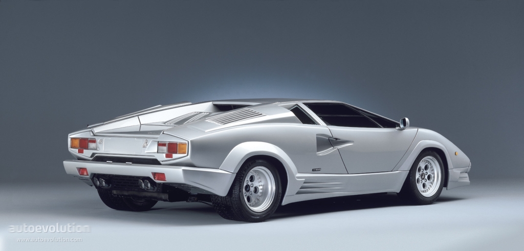 Lamborghini Countach photo 2