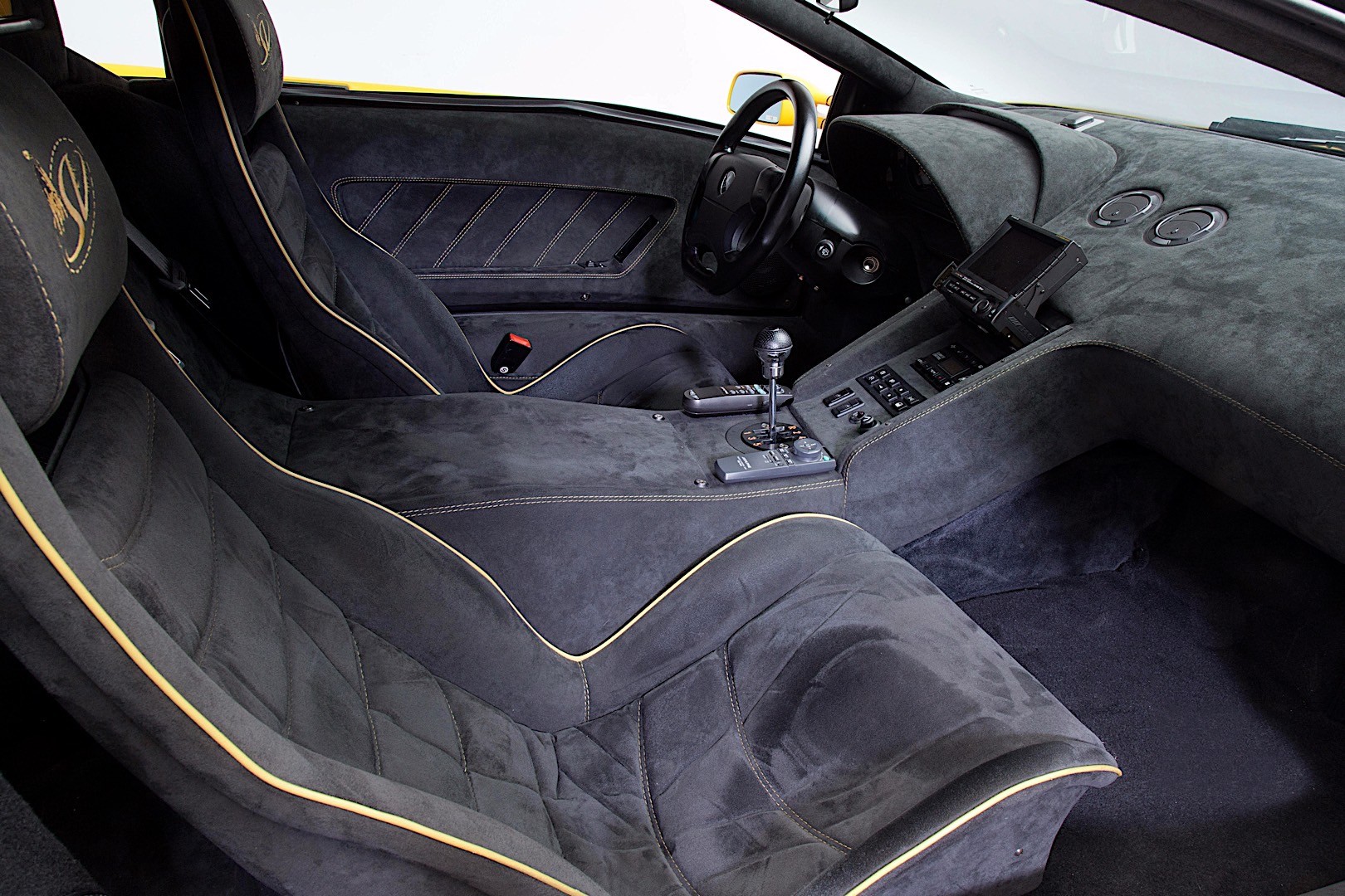 Lamborghini Diablo photo 17