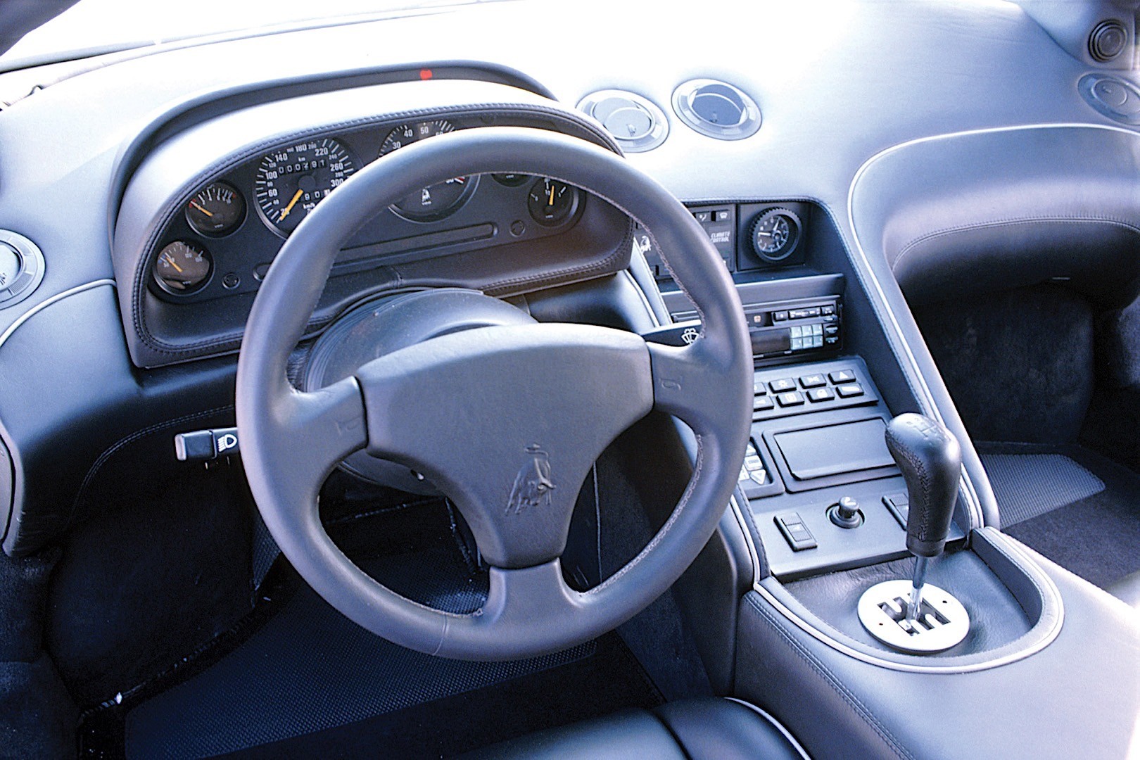 Lamborghini Diablo photo 33