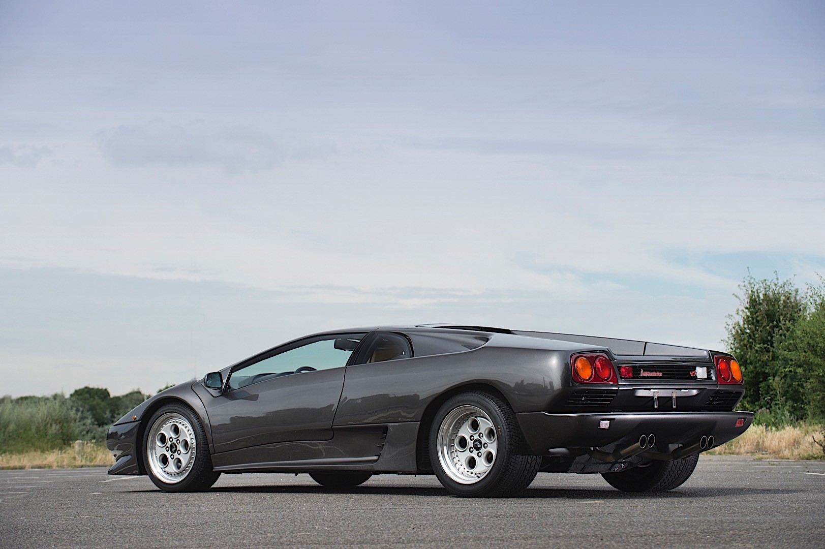 Lamborghini Diablo photo 22