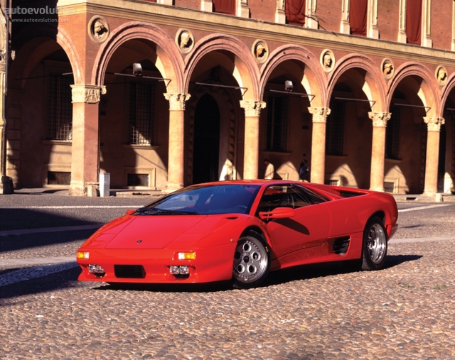Lamborghini Diablo photo 3