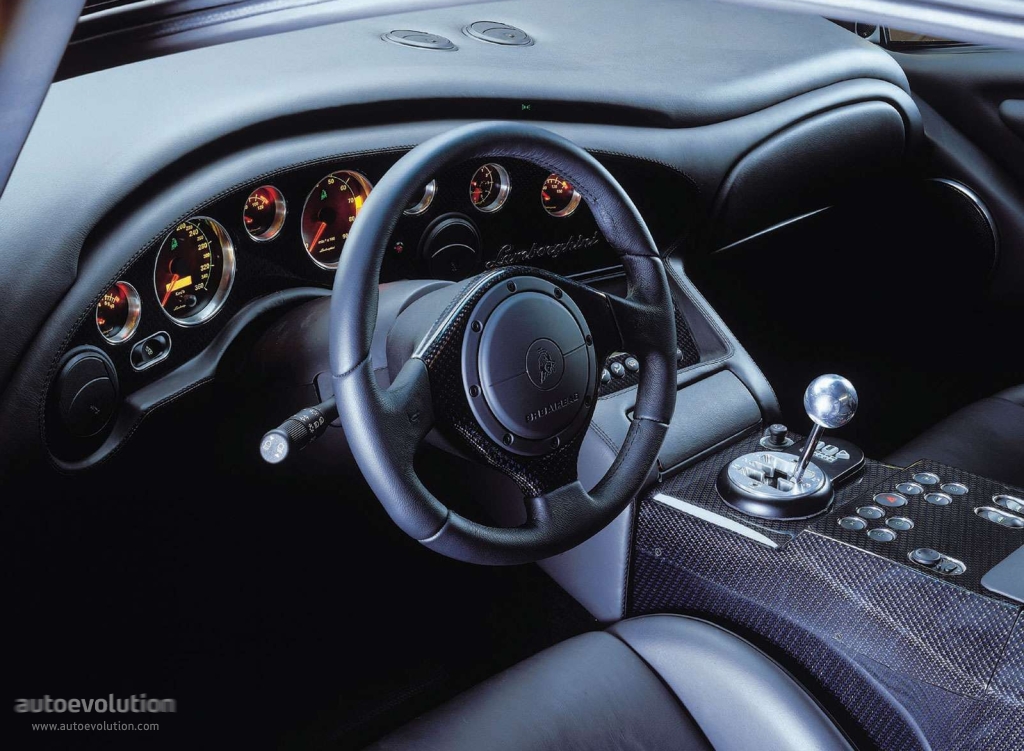 Lamborghini Diablo photo 8