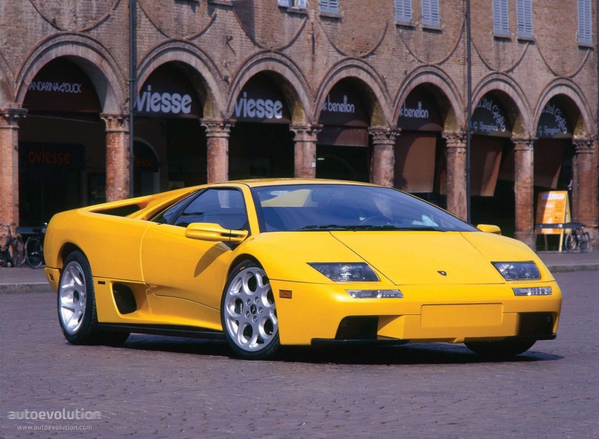 Lamborghini LAMBORGHINI Diablo VT 5.7L V12 5MT (530 HP)