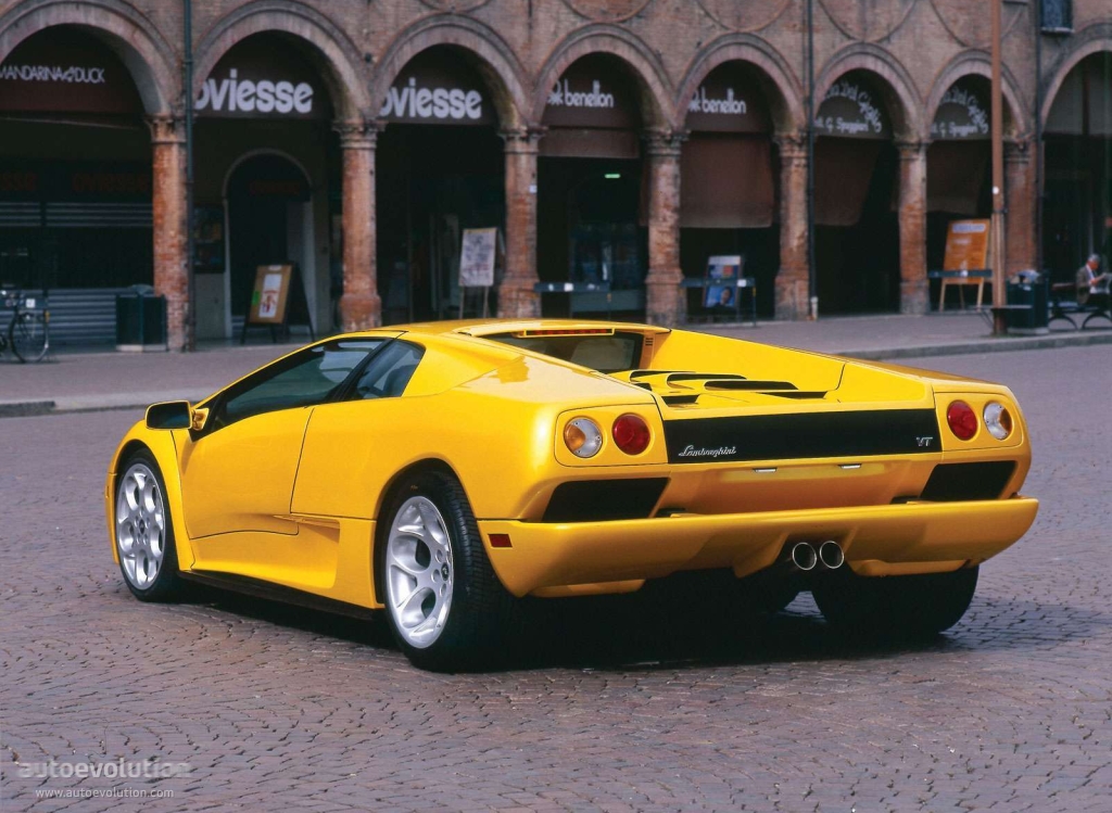 Lamborghini Diablo photo 3