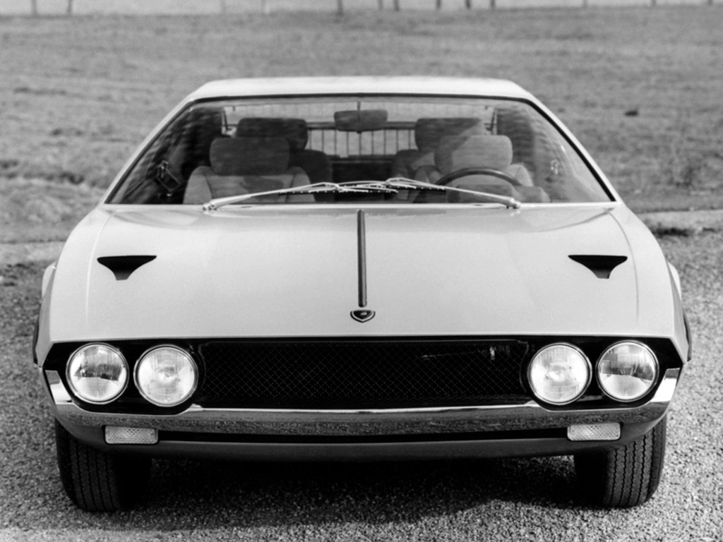 Lamborghini Espada photo 17