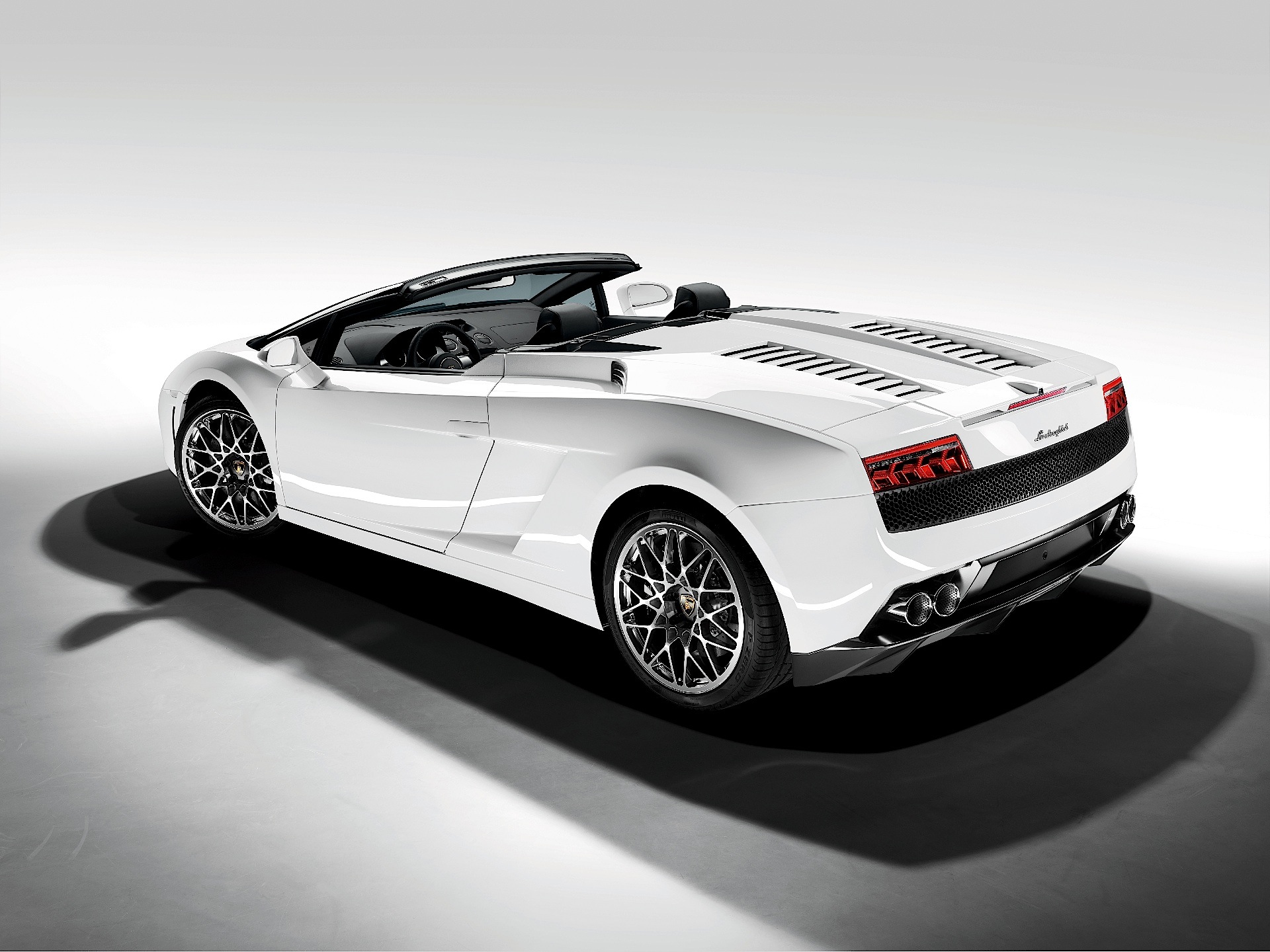 Lamborghini Gallardo Spyder photo 2