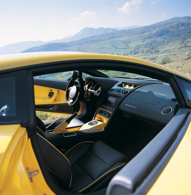 Lamborghini Gallardo photo 10