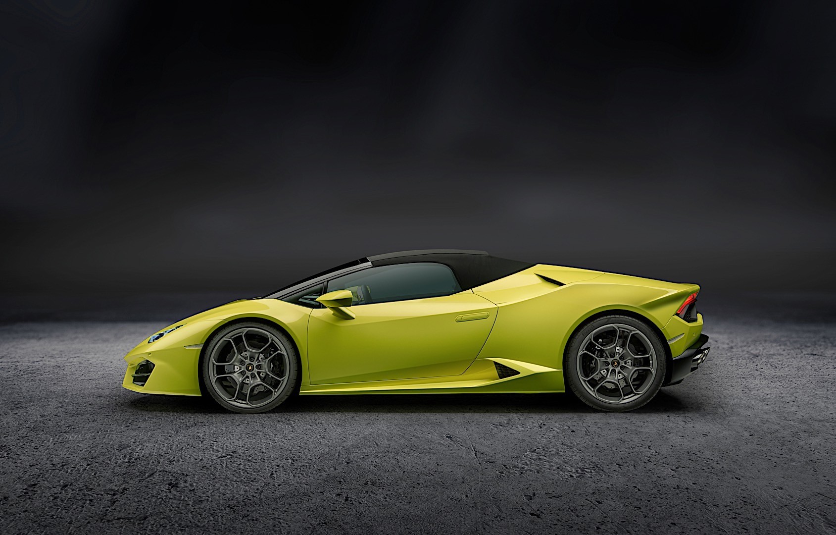 Lamborghini Huracan Spyder photo 3