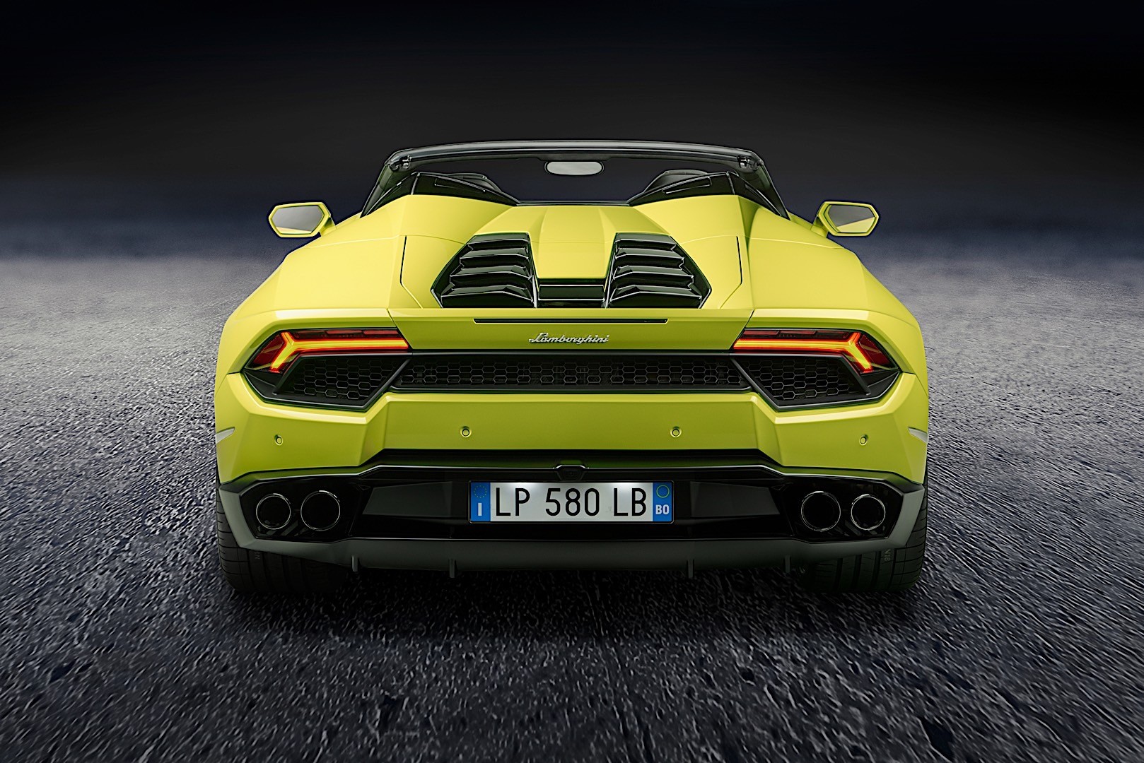 Lamborghini Huracan Spyder photo 5