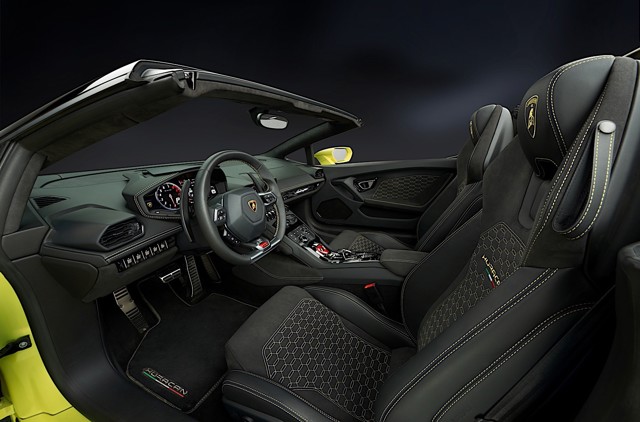 Lamborghini Huracan Spyder photo 7