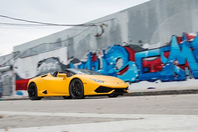 Lamborghini Huracan Spyder foto 15