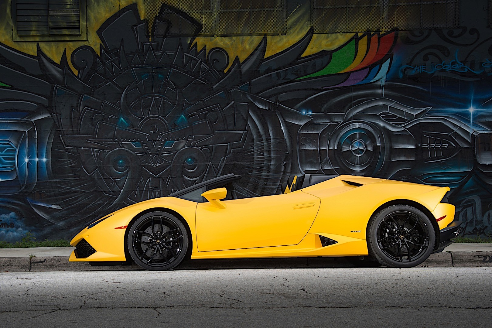 Lamborghini Huracan Spyder photo 33