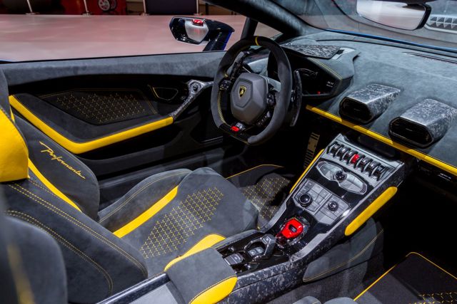 Lamborghini Huracan Spyder foto 32