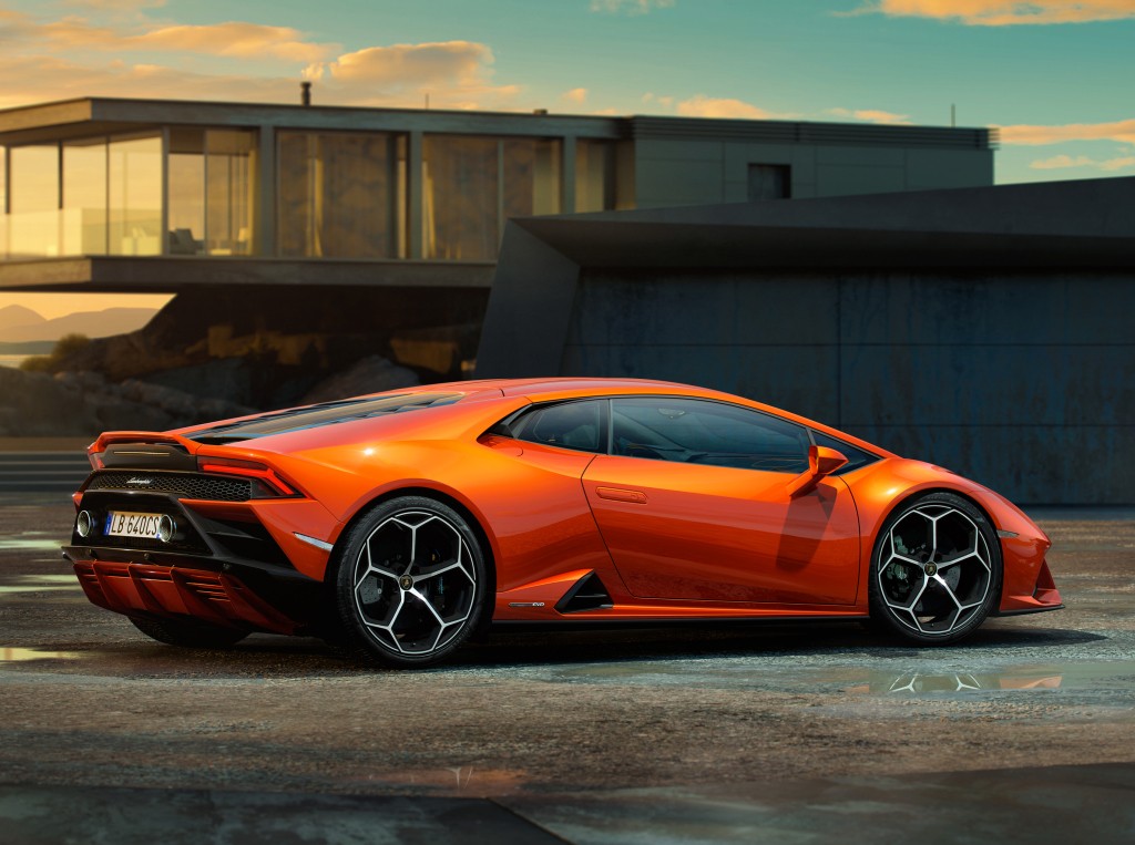 Lamborghini Huracan photo 4