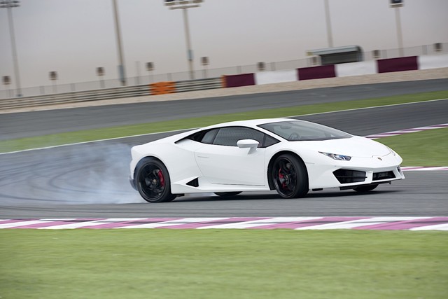 Lamborghini Huracan foto 8