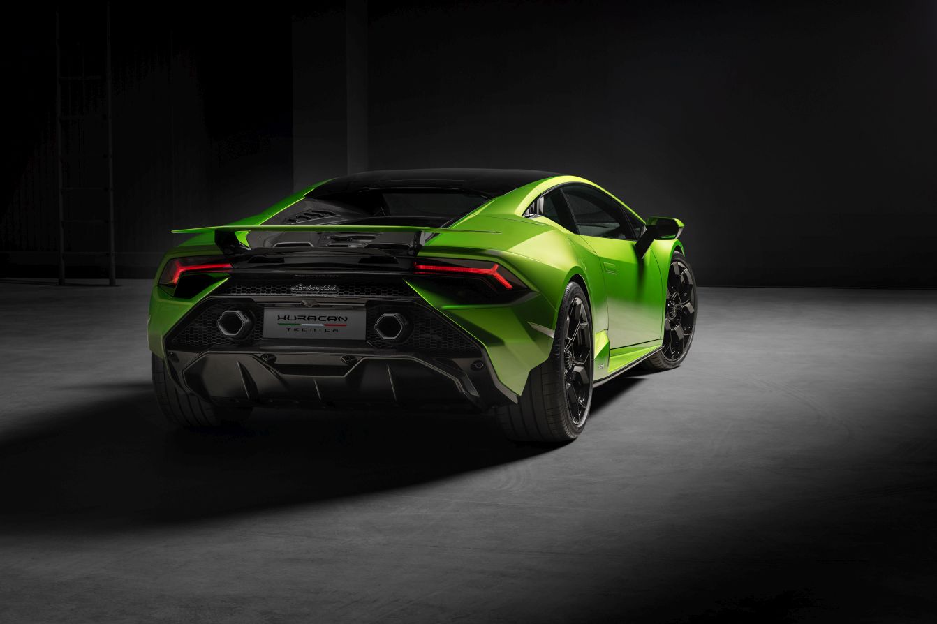Lamborghini Huracan photo 9