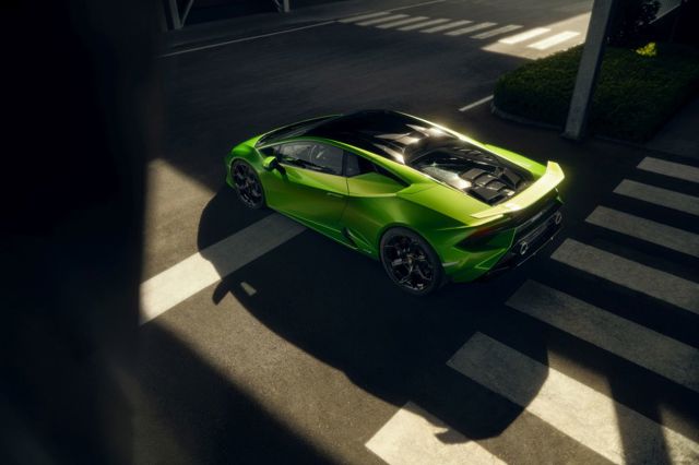 Lamborghini Huracan foto 16