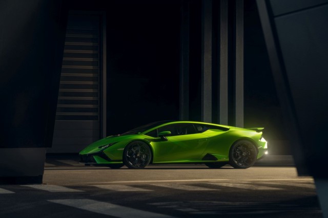 Lamborghini Huracan foto 24