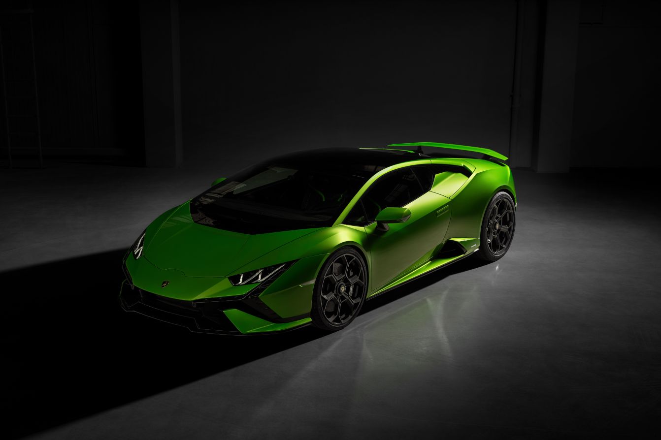 Lamborghini Huracan photo 3