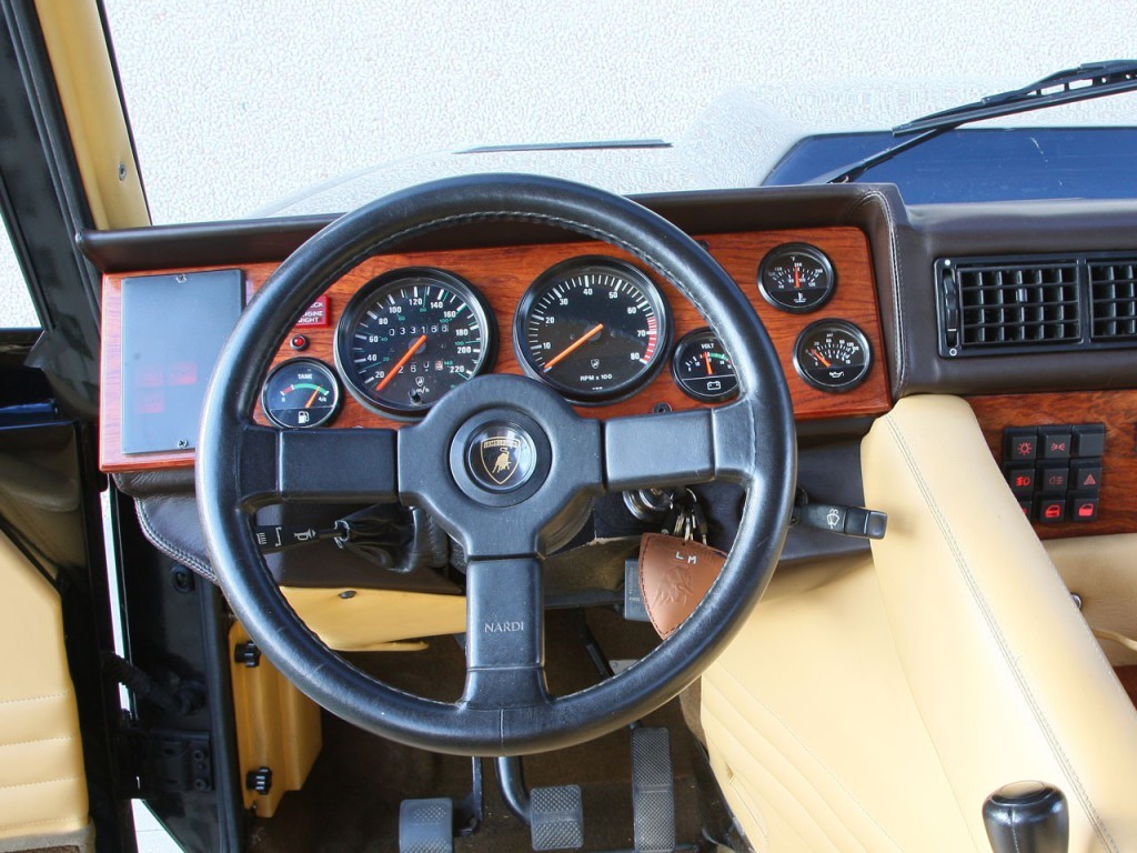 Lamborghini Lm 002 photo 52