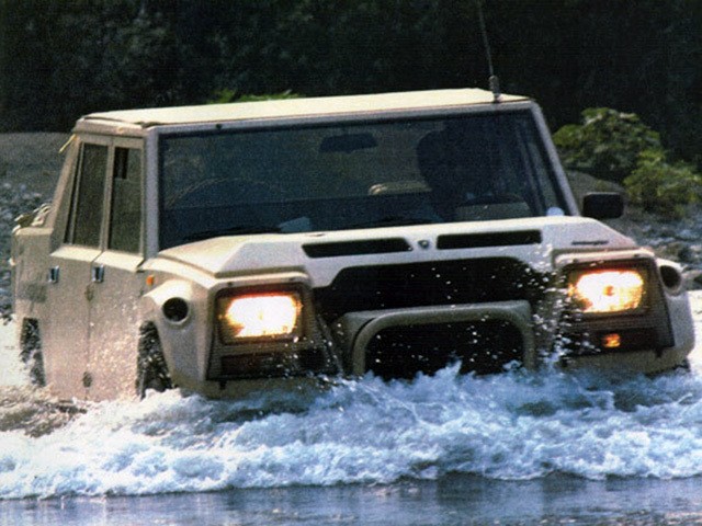 Lamborghini Lm 002 photo 11