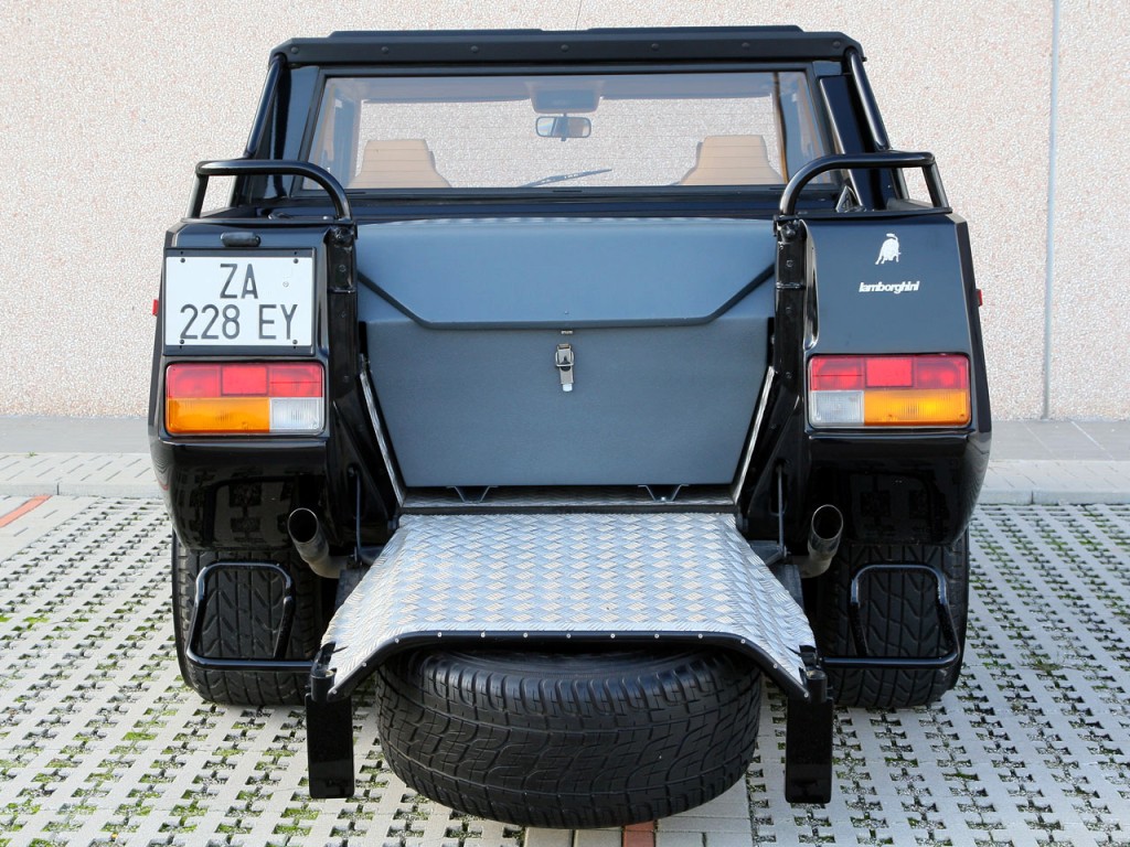 Lamborghini Lm 002 photo 19