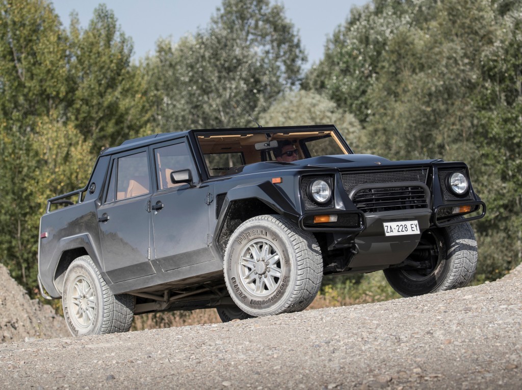 Lamborghini Lm 002 photo 37