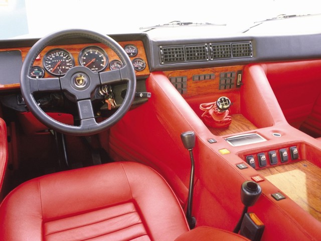 Lamborghini Lm 002 photo 45