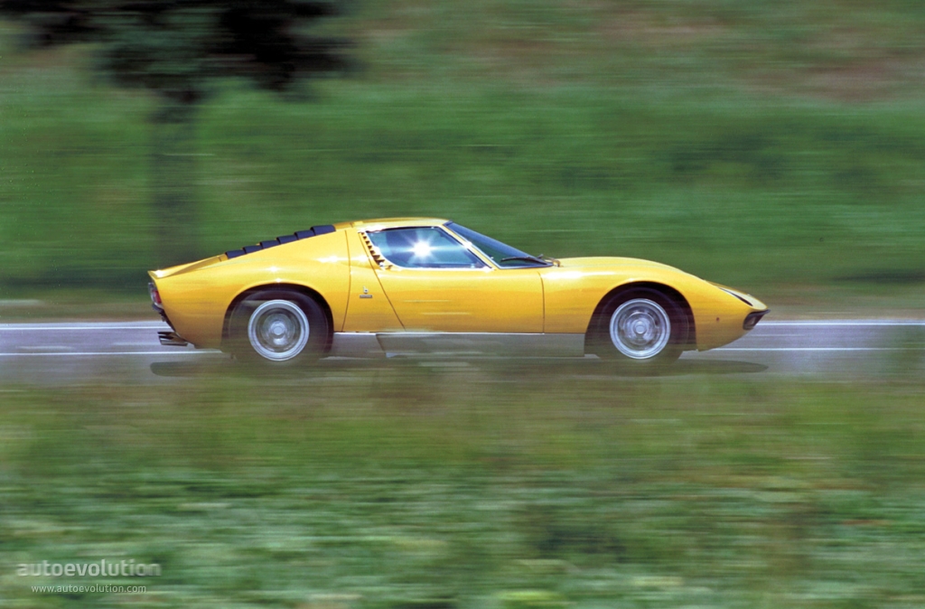 Lamborghini Miura photo 9