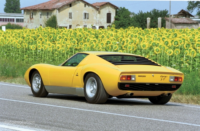 Lamborghini Miura foto 8