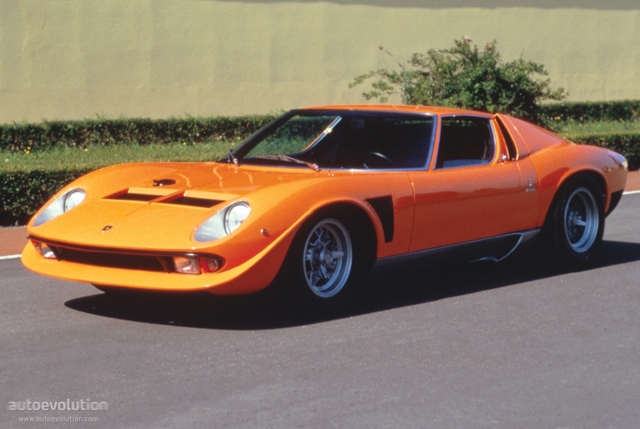Lamborghini Miura foto 2