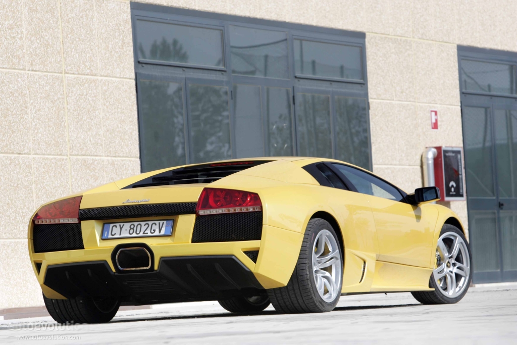 Lamborghini Murcielago photo 9