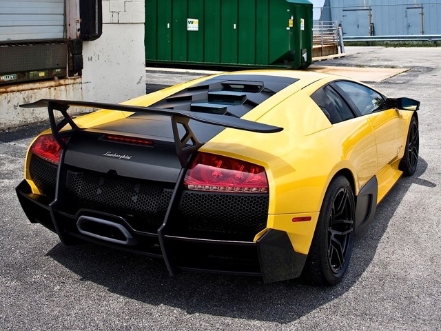 Lamborghini Murcielago foto 9