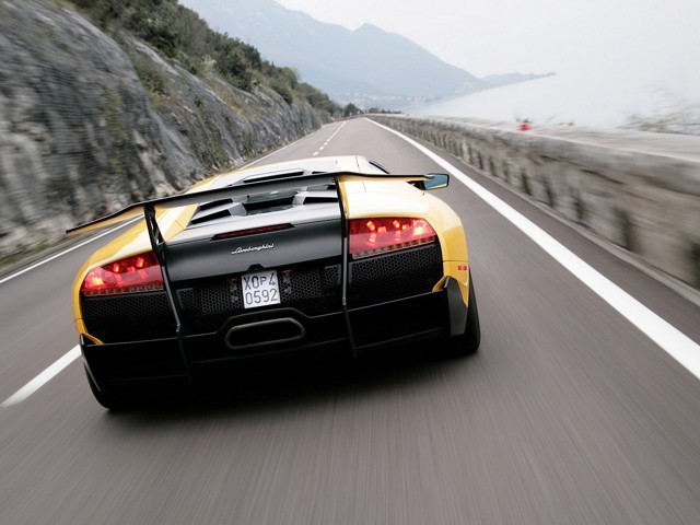 Lamborghini Murcielago foto 18