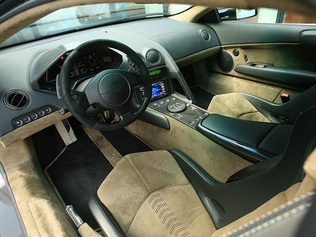 Lamborghini Reventon photo 54