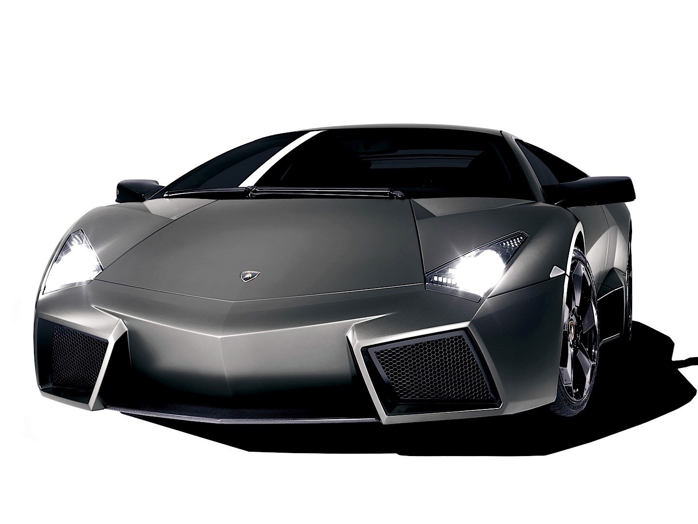 Lamborghini Reventon photo 40