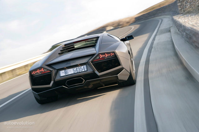 Lamborghini Reventon photo 8