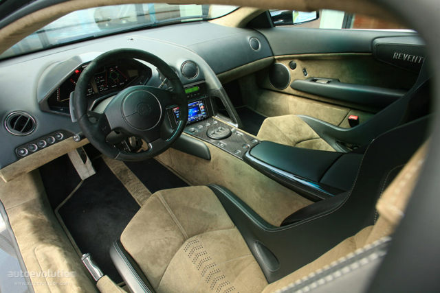 Lamborghini Reventon photo 49