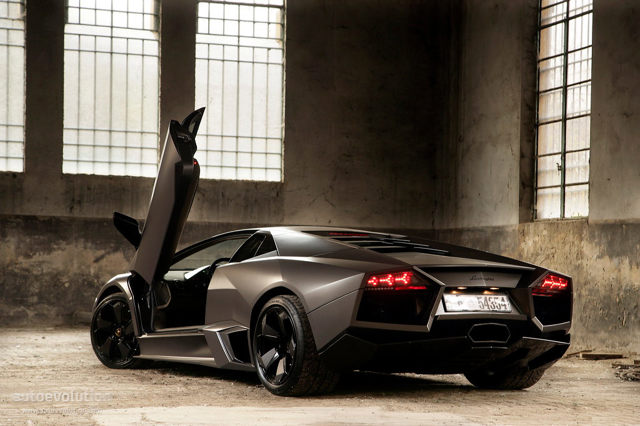 Lamborghini Reventon photo 3