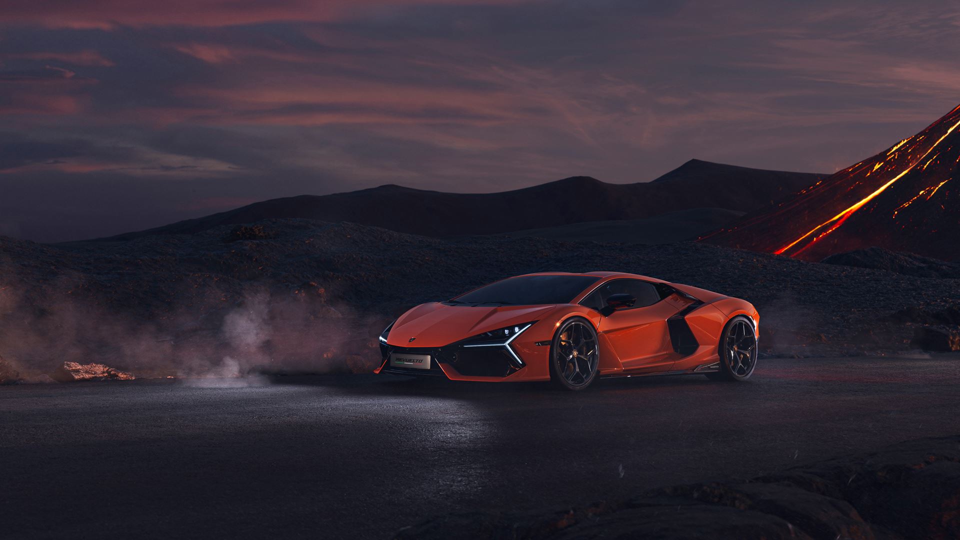 Lamborghini Revuelto photo 2