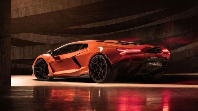 Lamborghini Revuelto photo 28