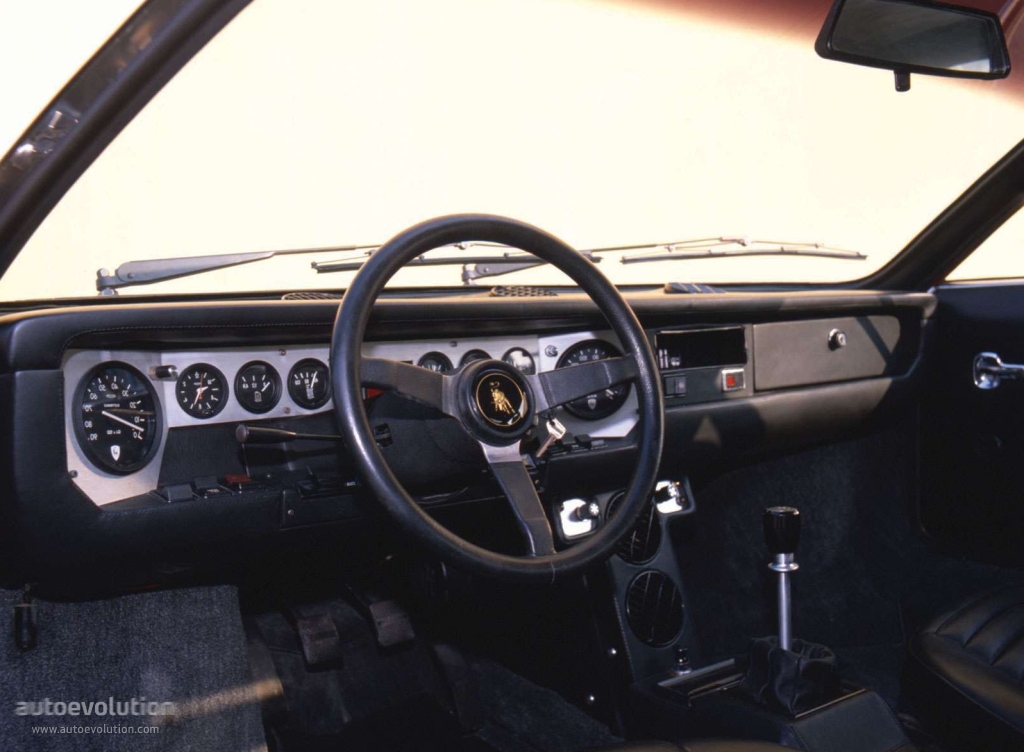 Lamborghini Urraco photo 4