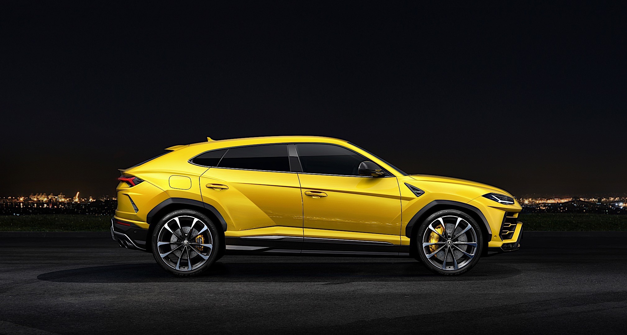 Lamborghini Urus photo 12