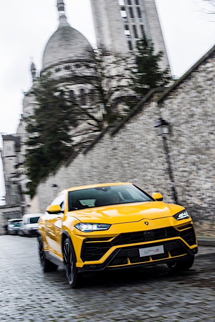 Lamborghini Urus photo 21