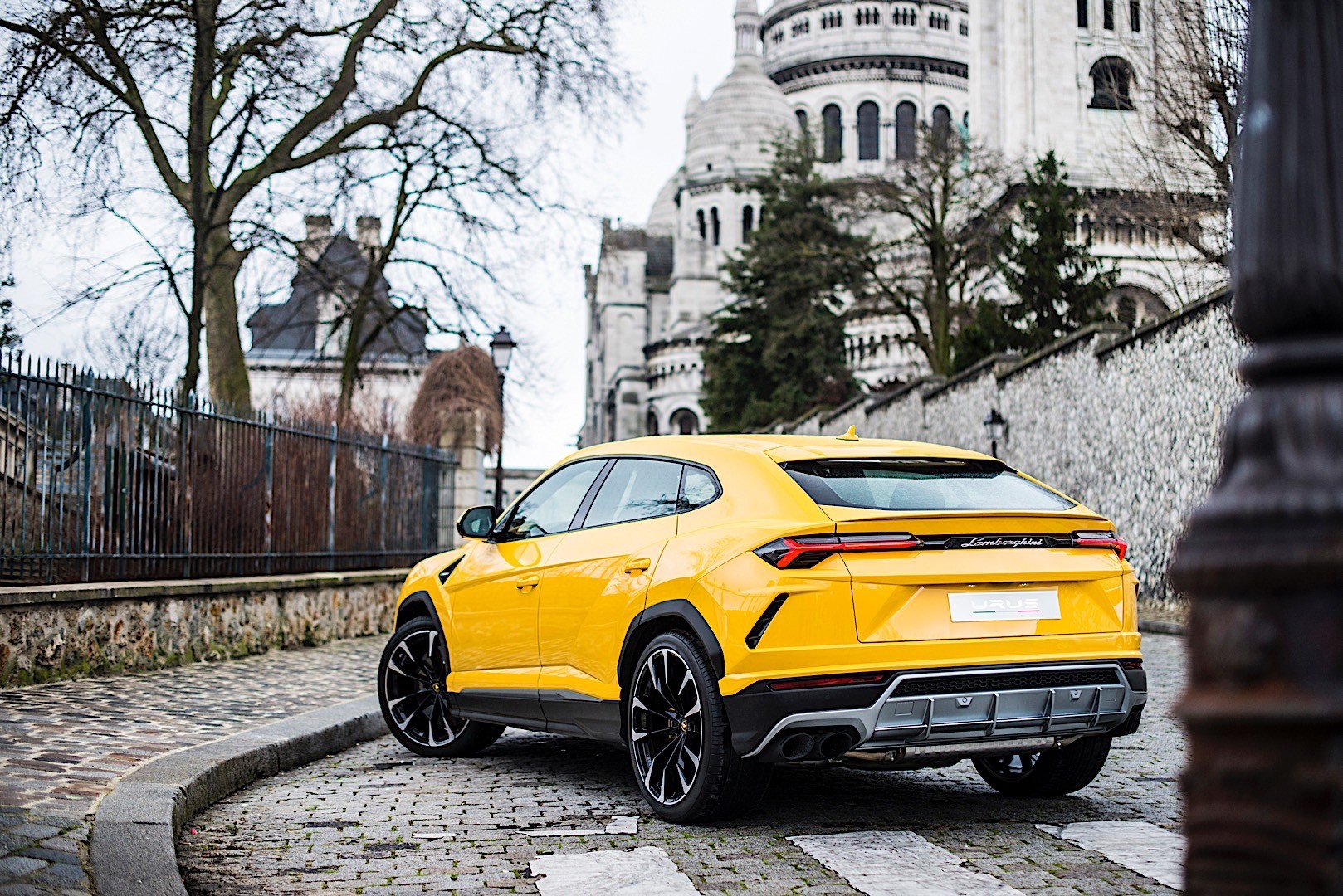 Lamborghini Urus photo 25