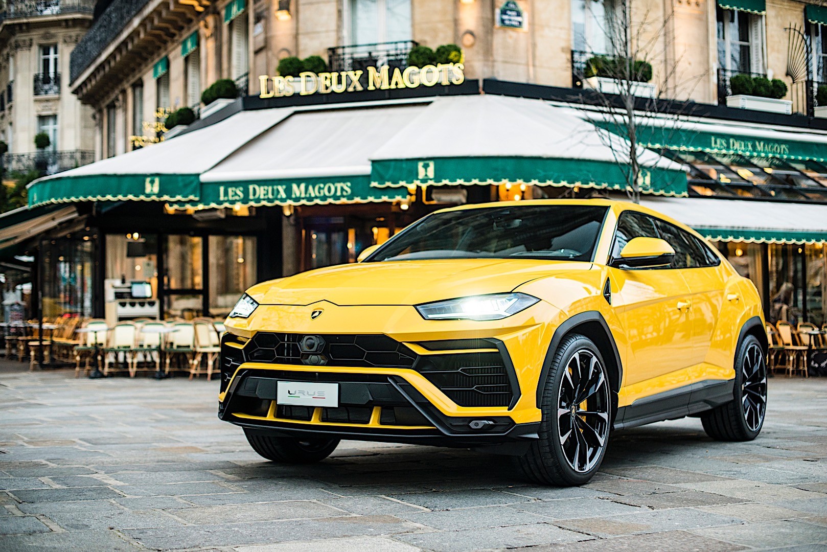 Lamborghini Urus photo 29