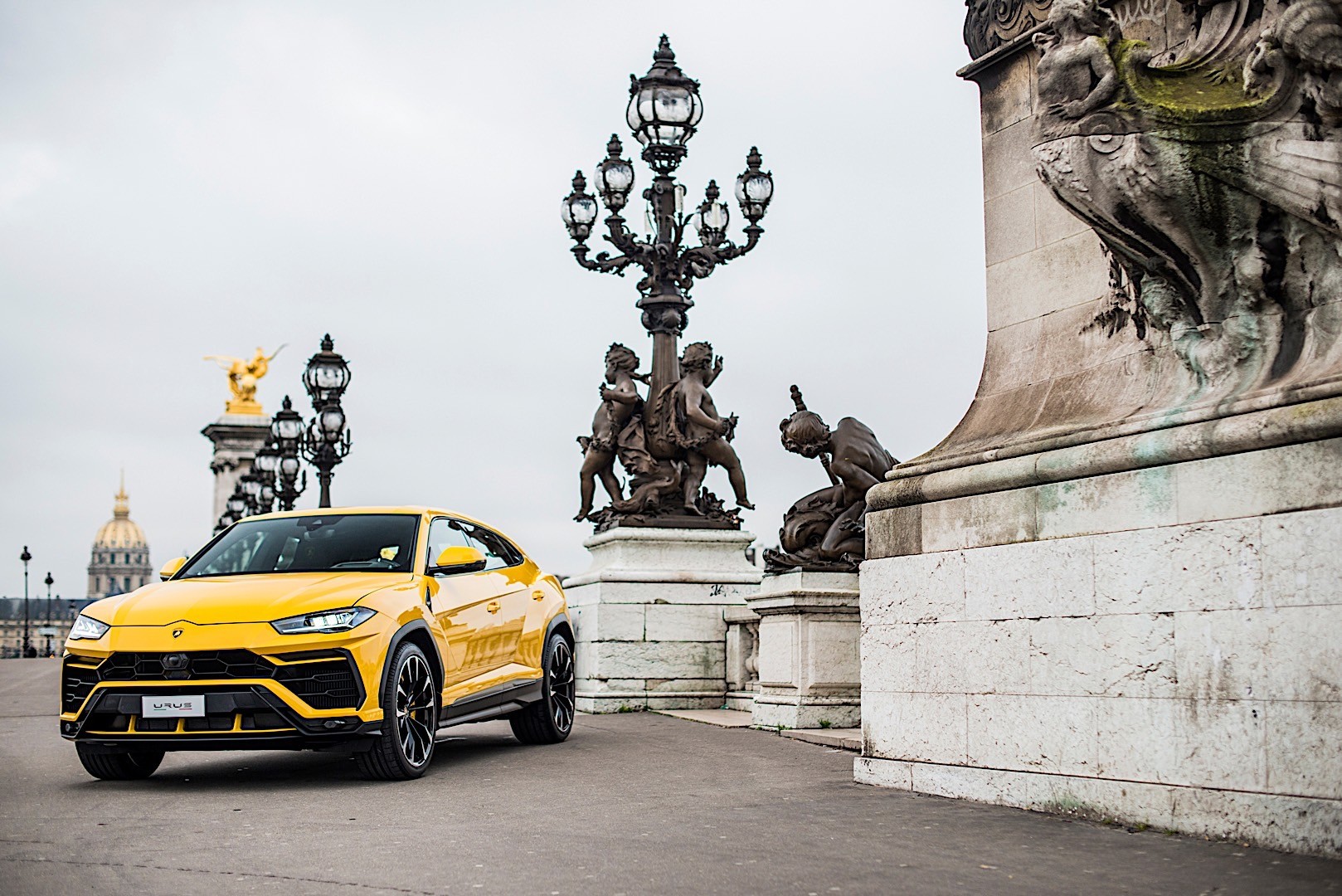 Lamborghini Urus photo 31