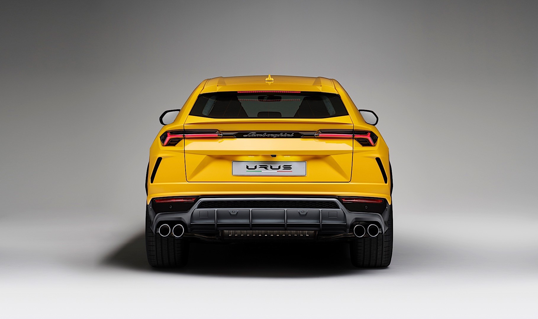 Lamborghini Urus photo 4
