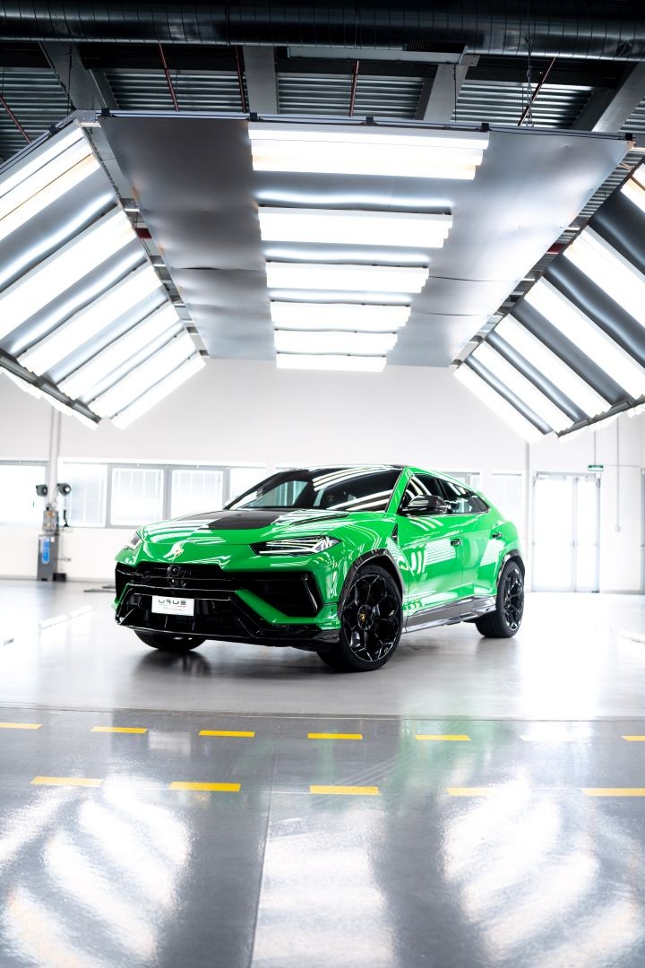 Lamborghini Urus photo 33