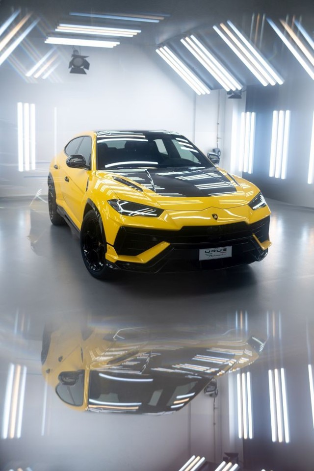 Lamborghini Urus photo 37